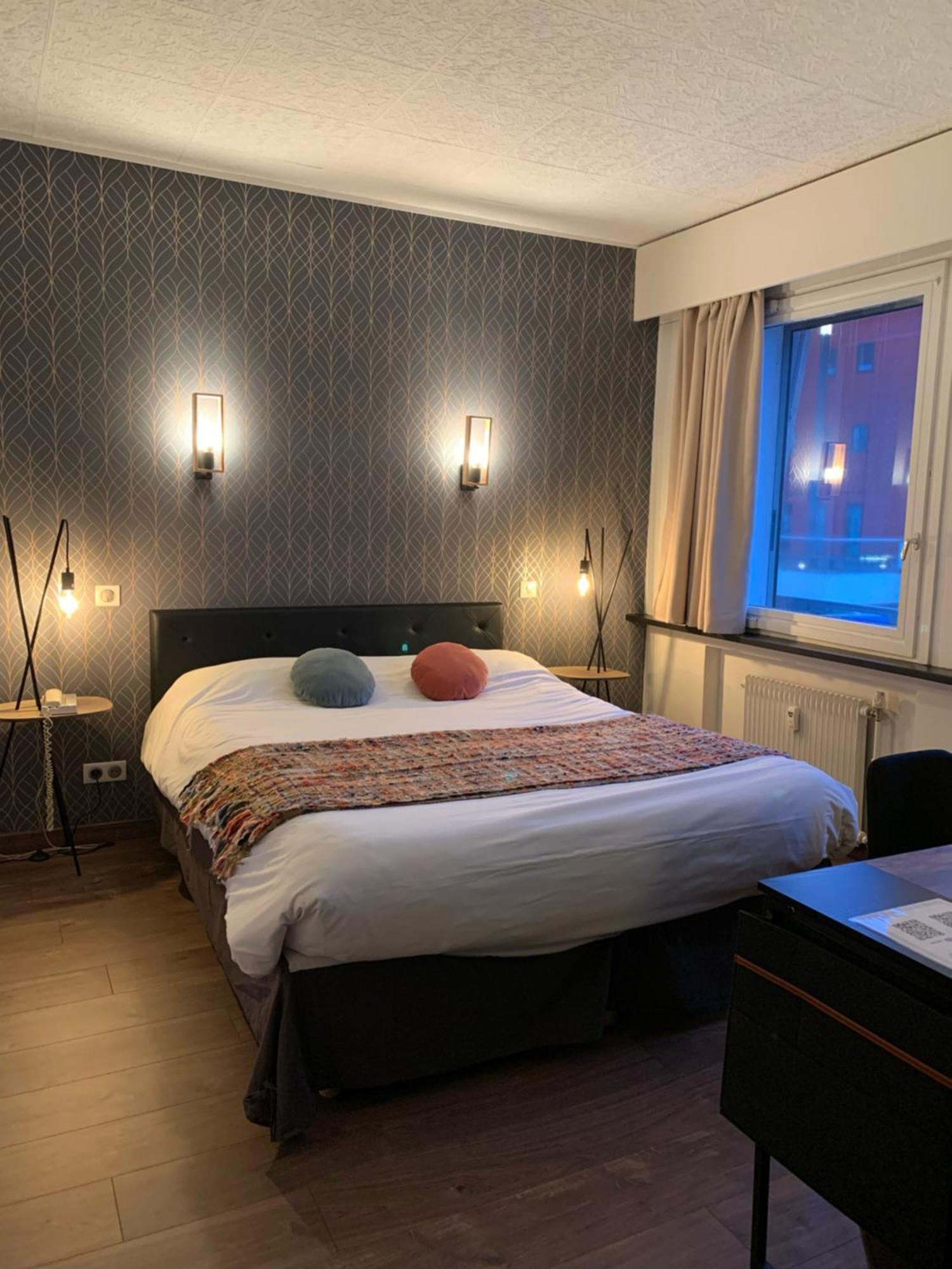 Brit Hotel Roanne - Le Grand Hotel Dış mekan fotoğraf