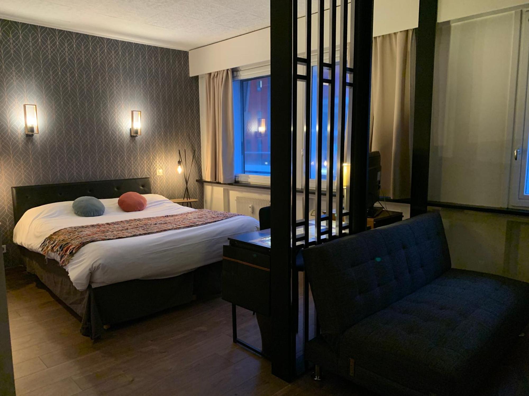 Brit Hotel Roanne - Le Grand Hotel Dış mekan fotoğraf